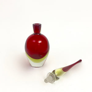 Elegant Murano glass decanter in the manner of Flavio poli.