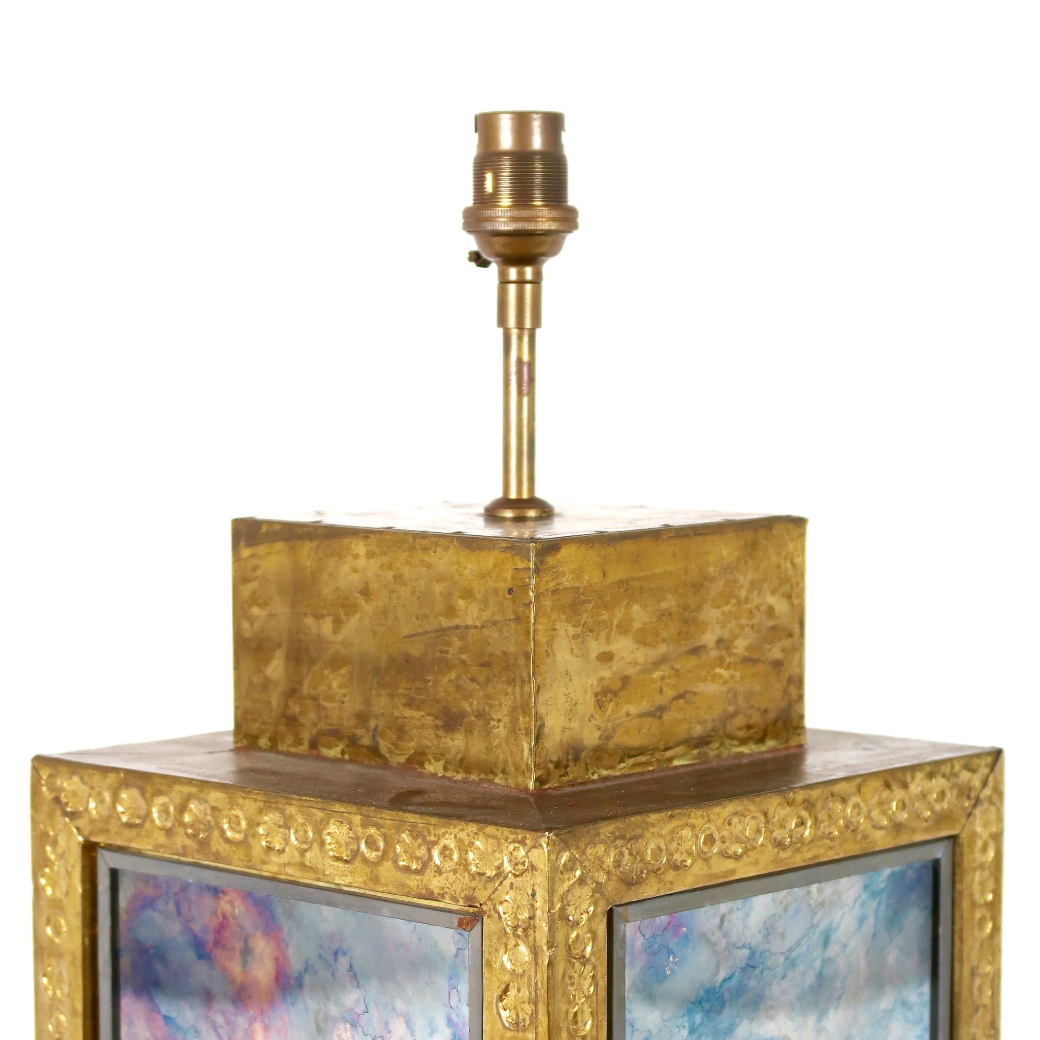 Vintage patinated brass table lamp in the style of Dubarry