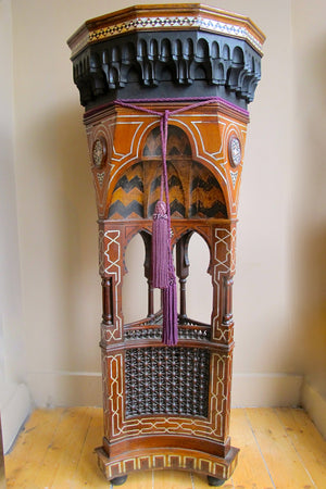 A fine quality late 19th / early 20th  century inlaid Syrian pedestal .