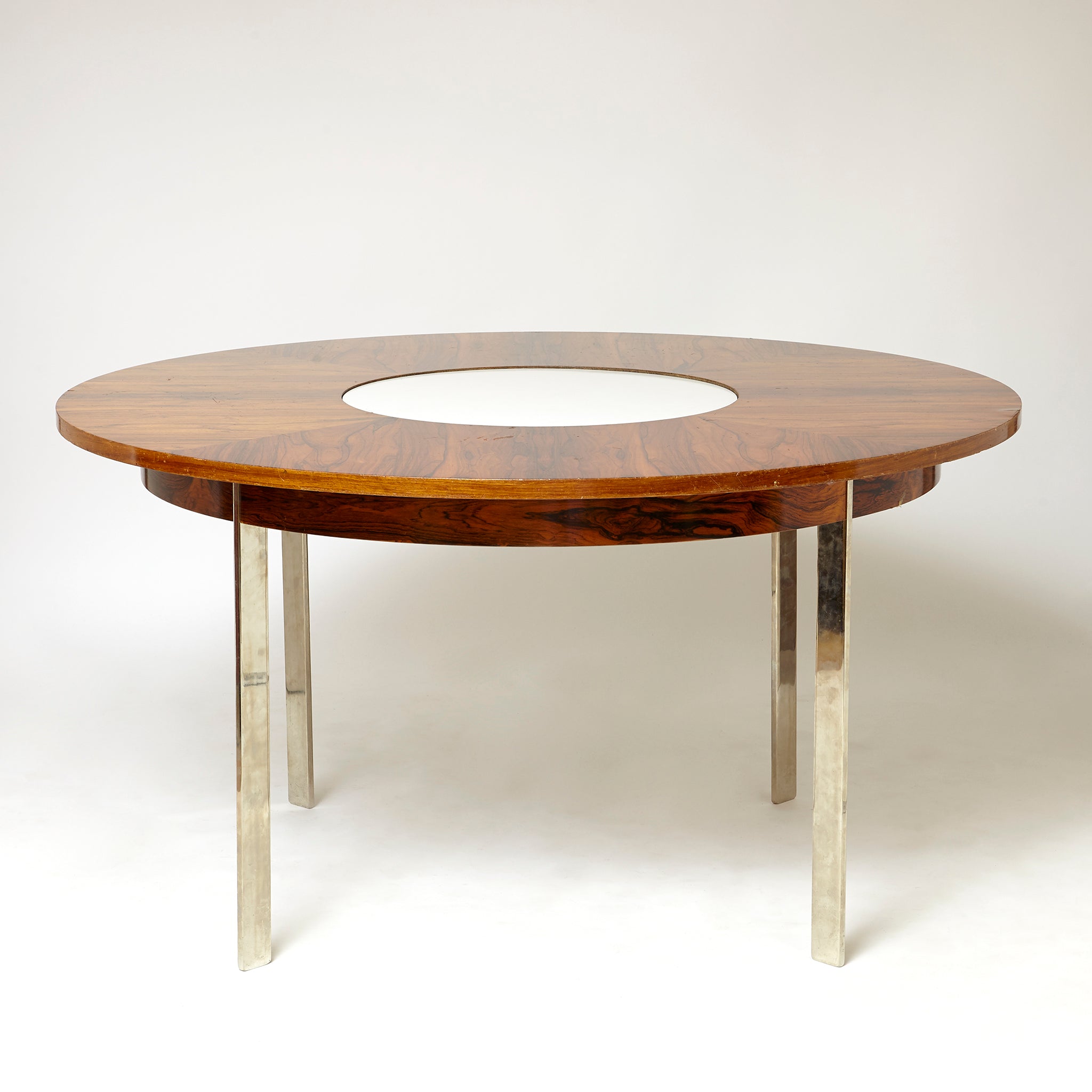 Dinning Table designed by Richard Young for Merrow associates.