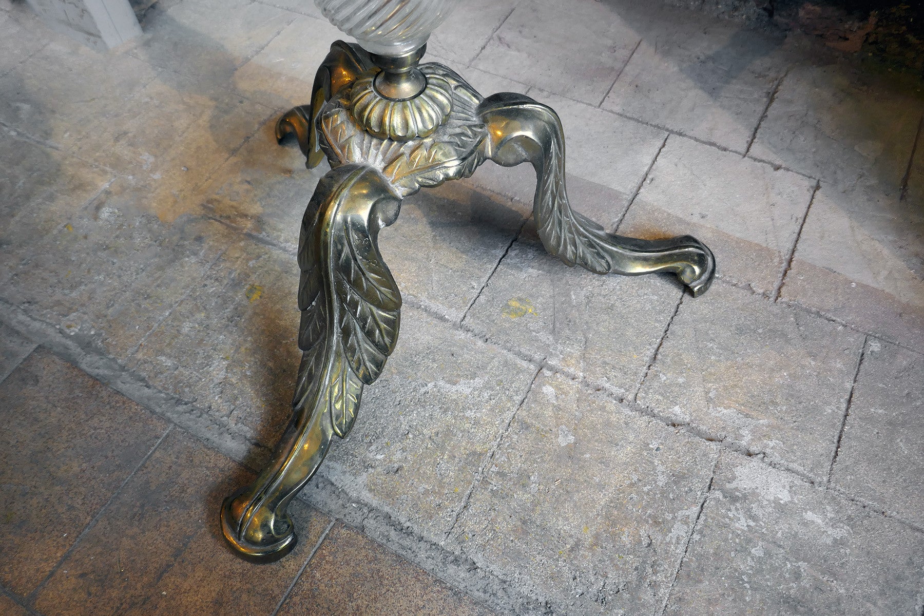 X Glass Bodied Floor Lamp with Floral Metal Footing
