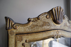 X Parcel Guilt Venetian Bow Fronted Display Cabinet with Glazed Upper Parts