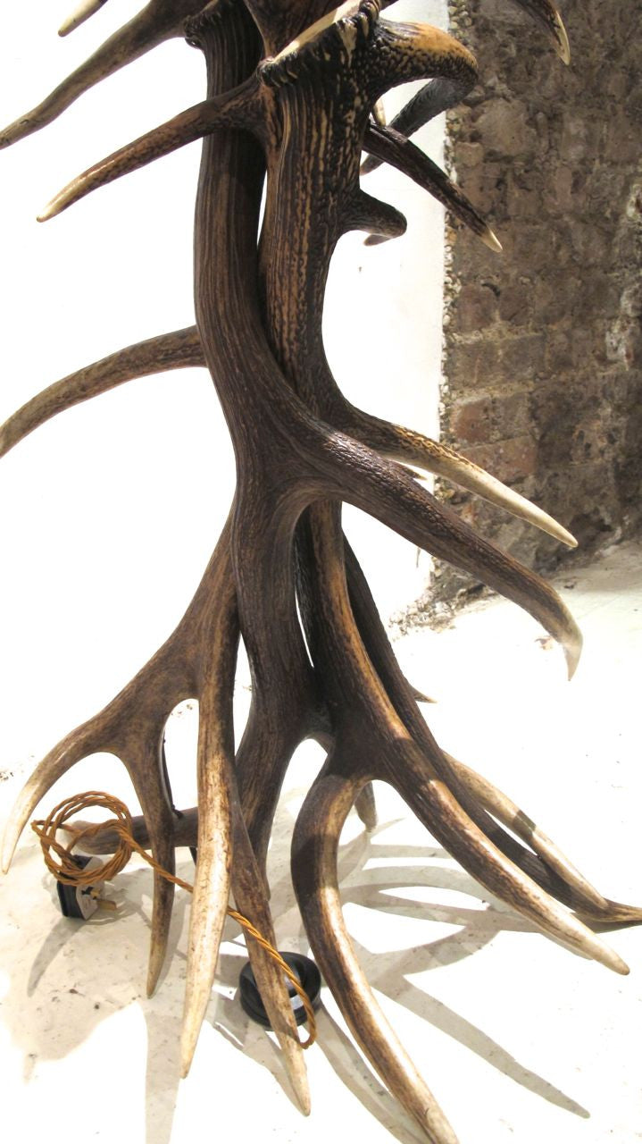 Impressive   deer Antler Floor Lamp