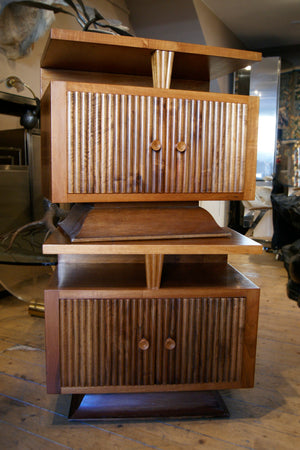 Pair of elegant Italian 1950s  Bedside Cabinets.